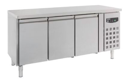 600 TABLE RÉFRIGÉRÉE 3 PORTES